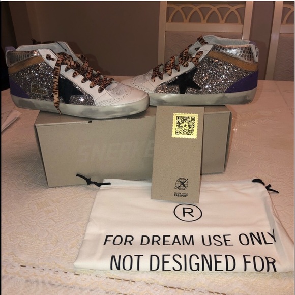 Golden Goose Shoes - BNWT Golden Goose Midstar 38